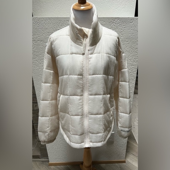 Fabletics Jackets & Blazers - Fabletics Off-White Puffer Packable  Oversized Jacket Size Small